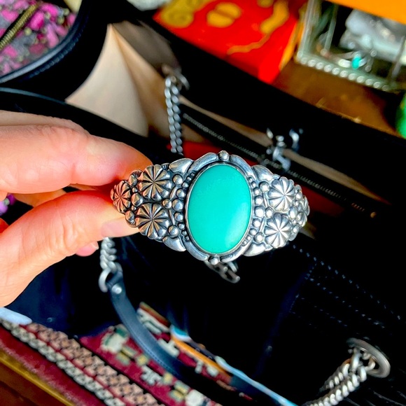 Silver Arrow Jewelry - Sale! Beautiful Sterling Silver Arrow Genuine Turquoise Cuff